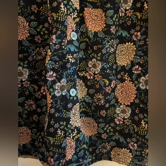 Loft/women’s blouse,size S, 3/4 length sleeves, black, blue and peach - Picture 3 of 6